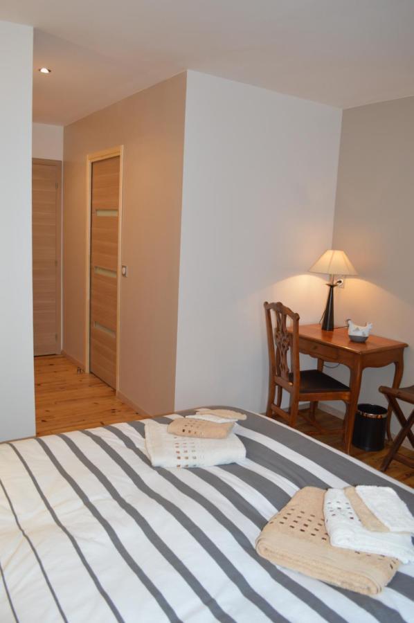 Le Domaine Du Chaffard Bed & Breakfast Les Avenieres Bagian luar foto