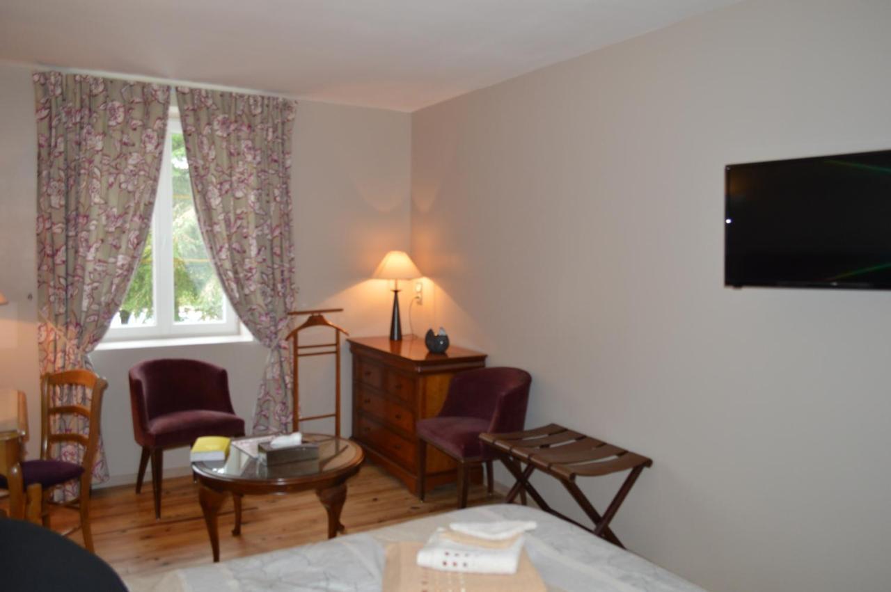 Le Domaine Du Chaffard Bed & Breakfast Les Avenieres Bagian luar foto